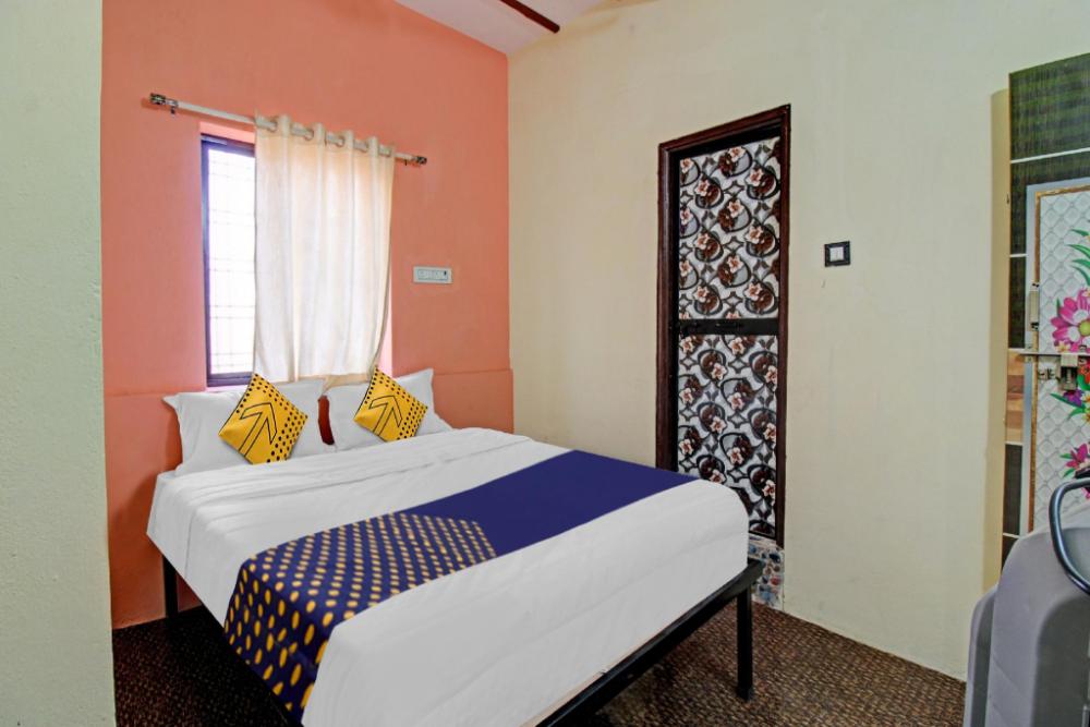 spot on 808975 hotel abs inn