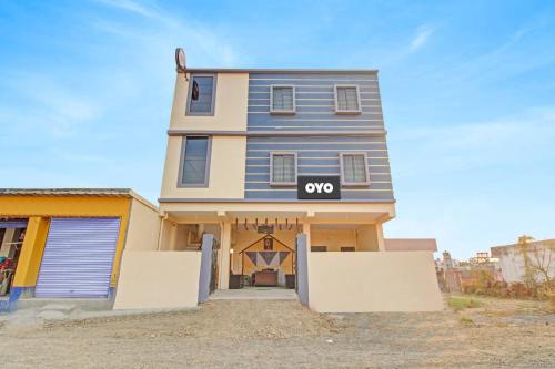 spot on 808975 hotel abs inn