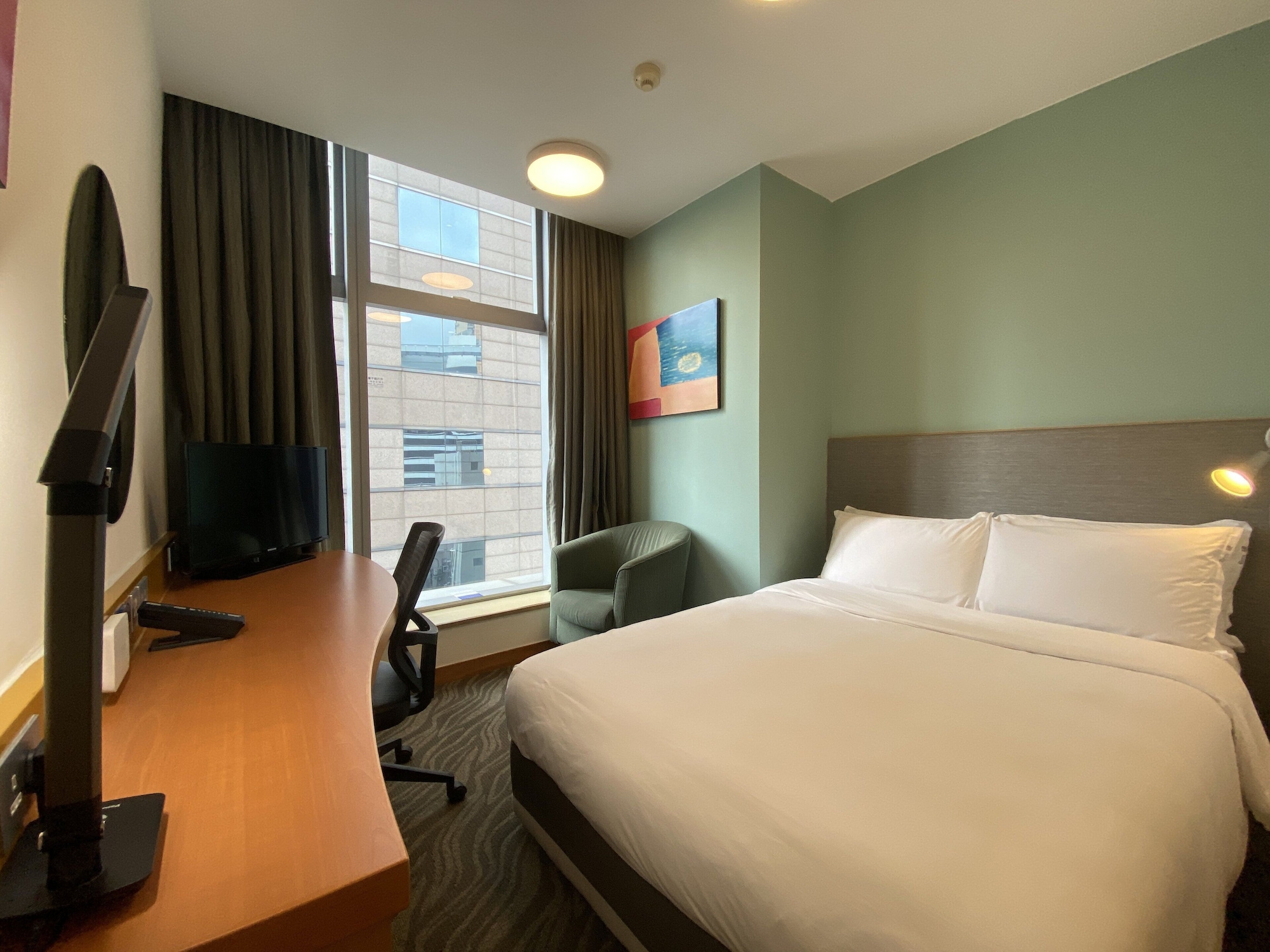 holiday inn express causeway bay hong kong by ihg