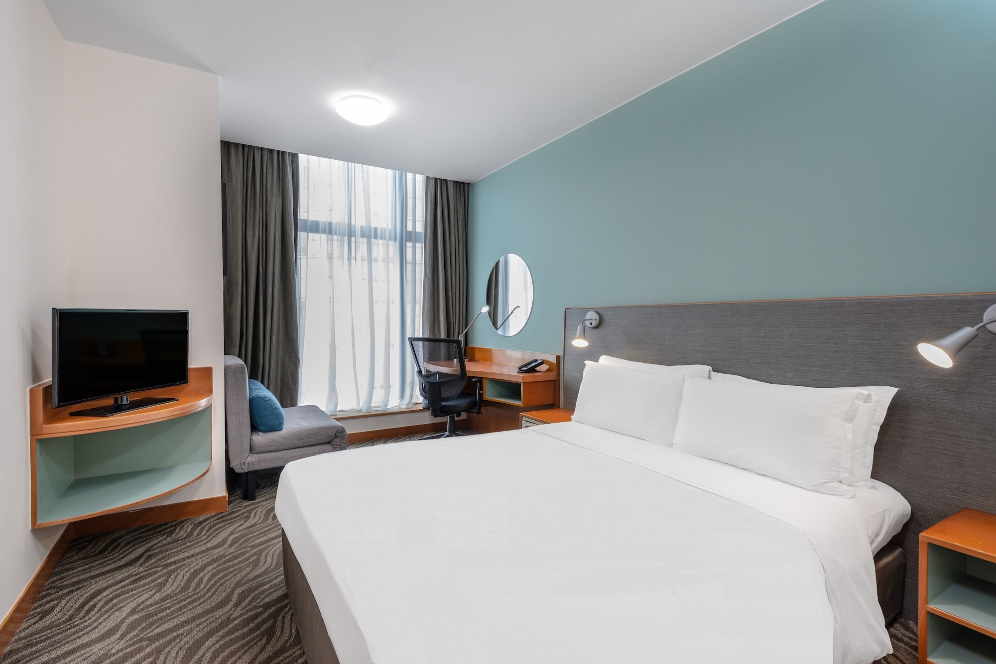 holiday inn express causeway bay hong kong by ihg
