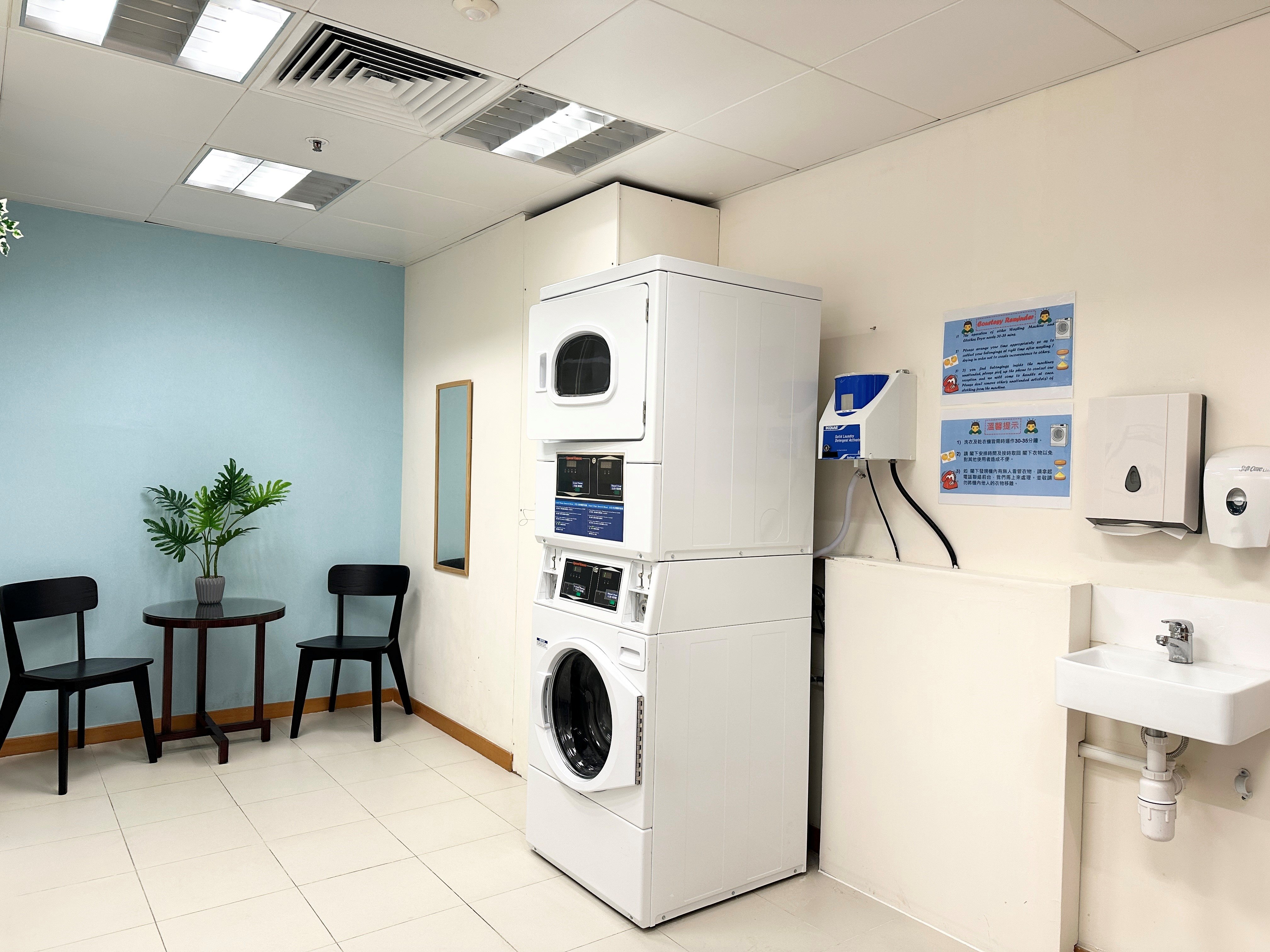 holiday inn express causeway bay hong kong by ihg