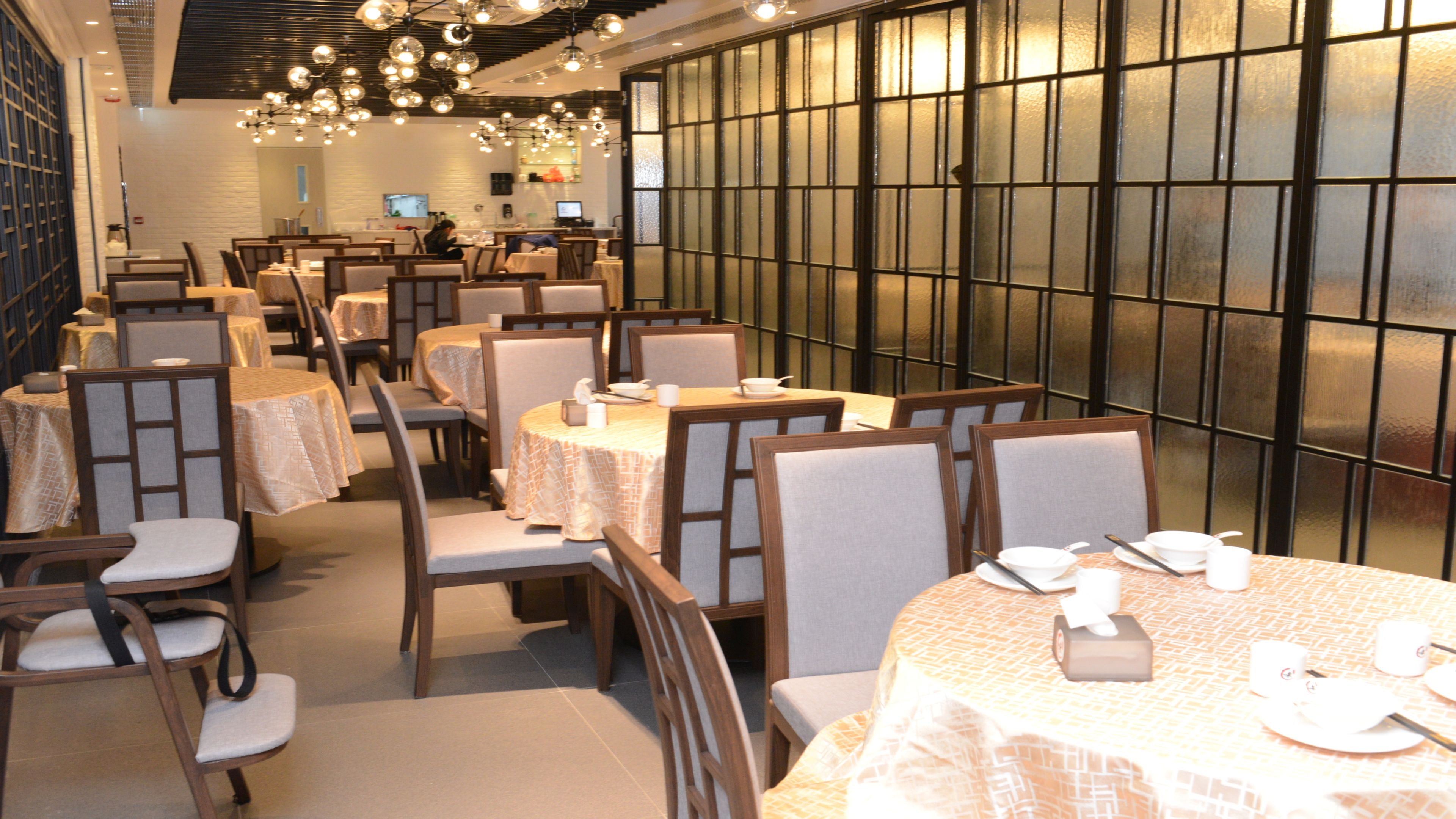 holiday inn express causeway bay hong kong by ihg