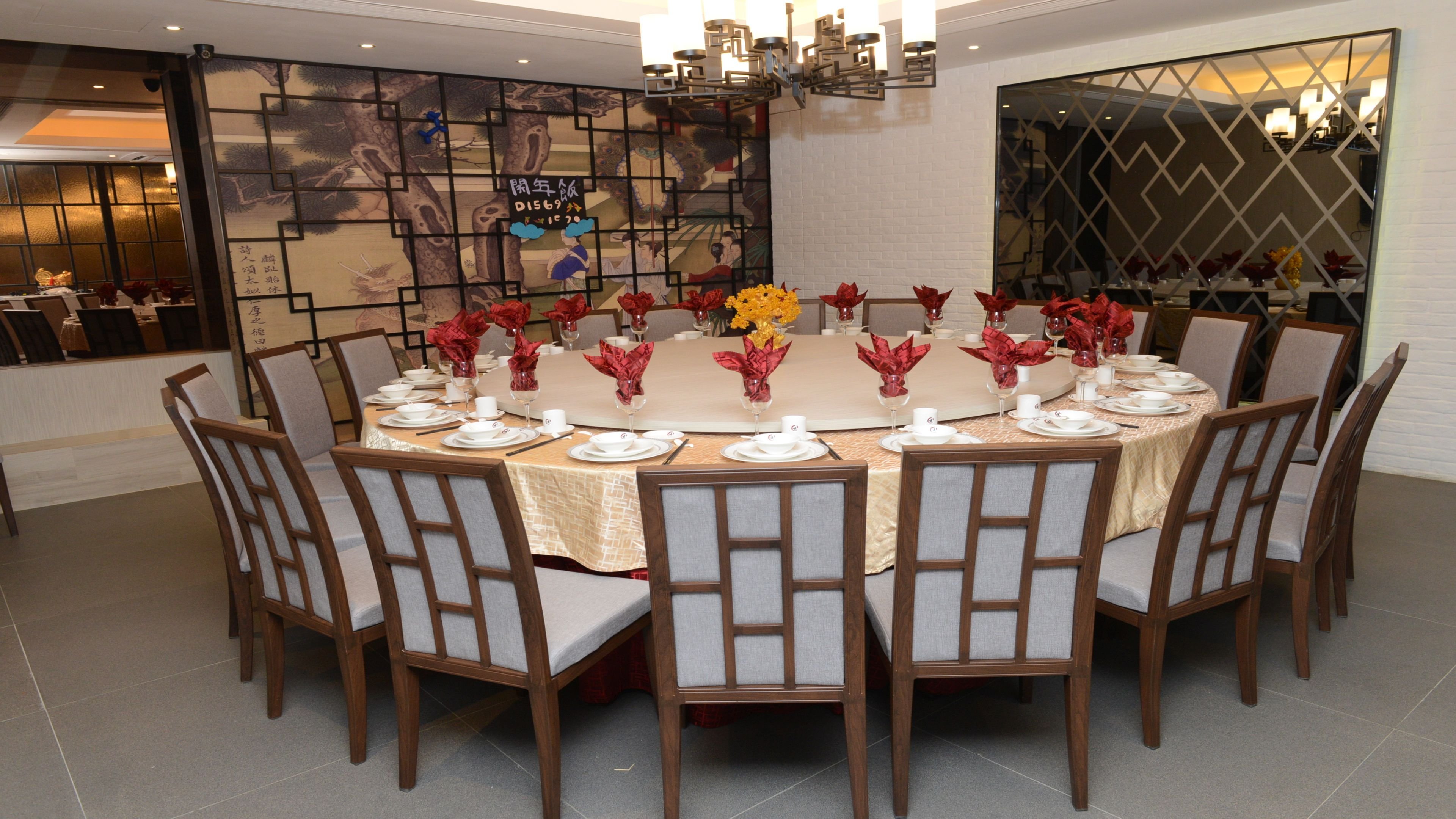 holiday inn express causeway bay hong kong by ihg