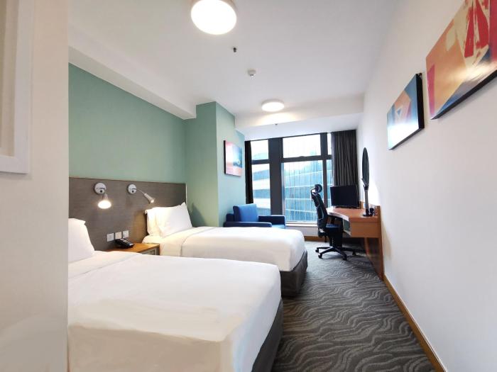 holiday inn express causeway bay hong kong by ihg