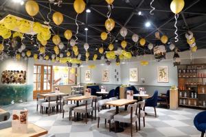 Hotel Luxurio,India>>Amritsar,4 star