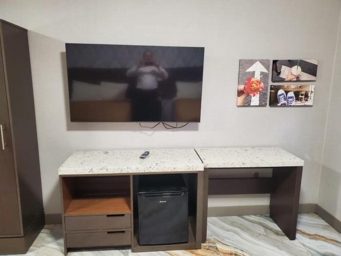 the essence at jfk ascend hotel collection