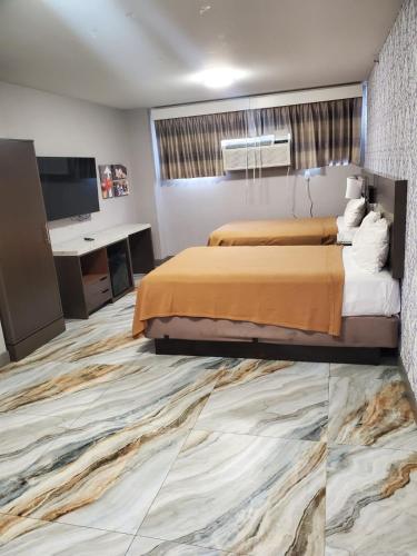 the essence at jfk ascend hotel collection