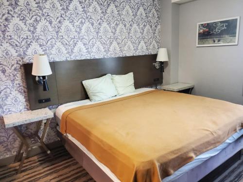 the essence at jfk ascend hotel collection