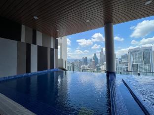 the colony infinitum by awesome stay