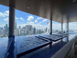 the colony infinitum by awesome stay