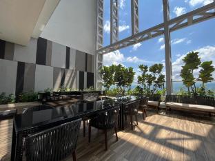 the colony infinitum by awesome stay