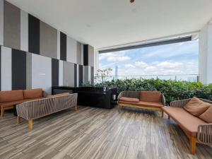 the colony infinitum by awesome stay