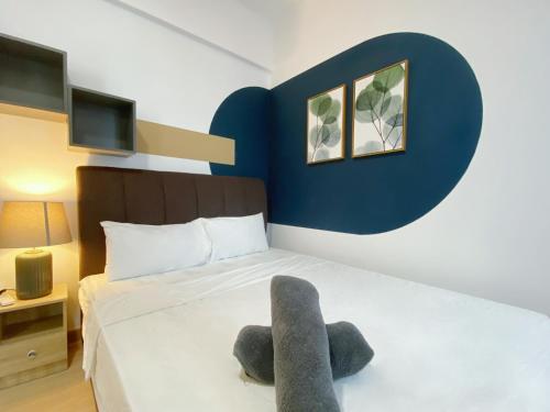 the colony infinitum by awesome stay