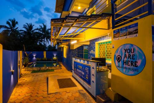 shalom backpackers anjuna goa