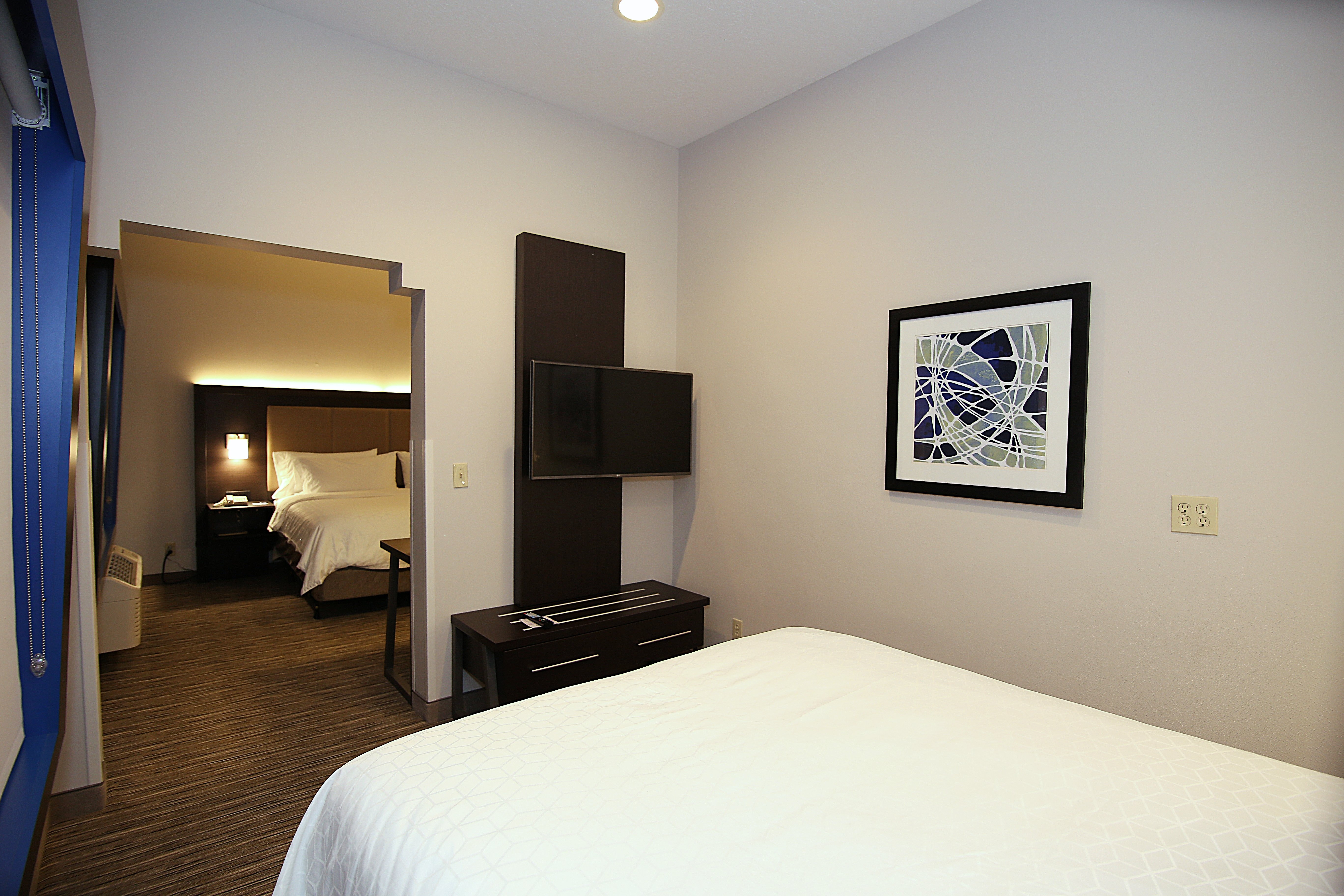 holiday inn express and suites ashland by ihg