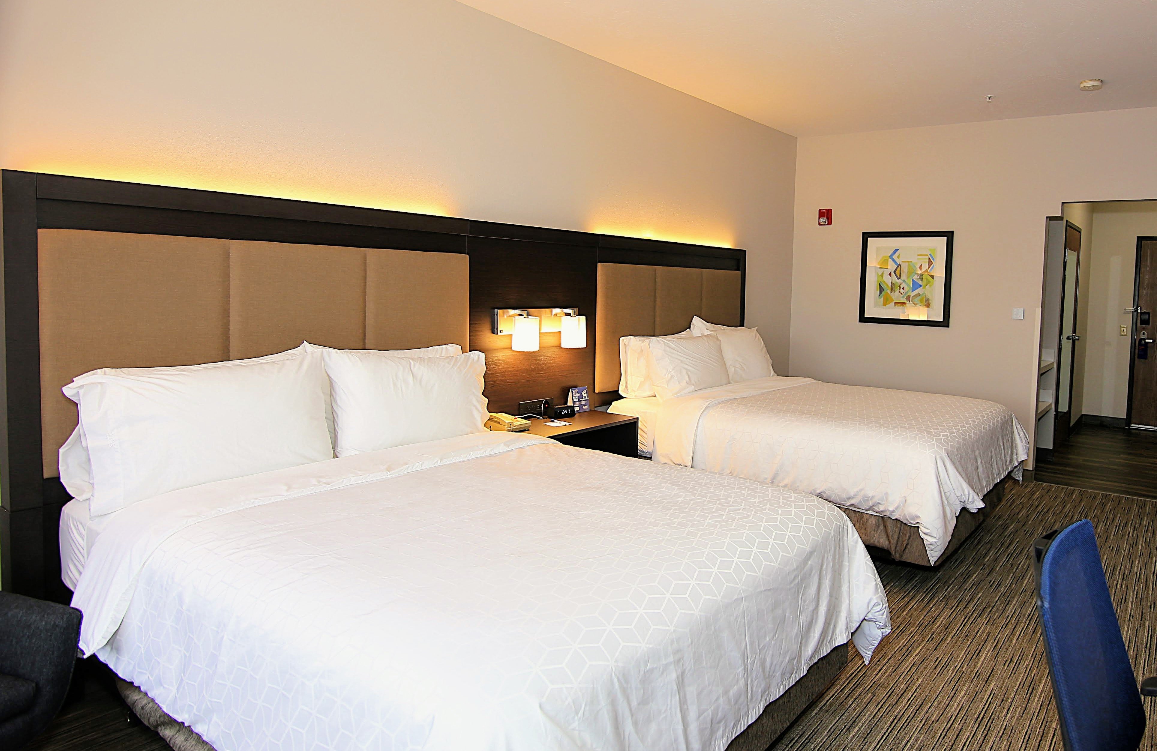 holiday inn express and suites ashland by ihg