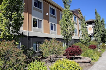 holiday inn express and suites ashland by ihg