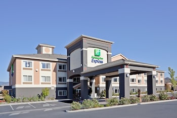 Holiday Inn Express & Suites Ashland By Ihg,Jackson County>>Ashland,3 star