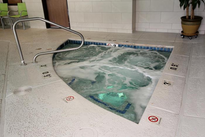 holiday inn express and suites ashland by ihg