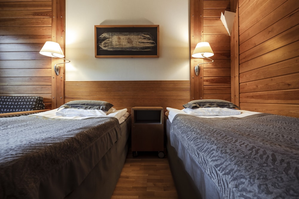 lapland hotels saaga