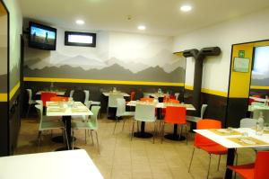 roma scout center hostel