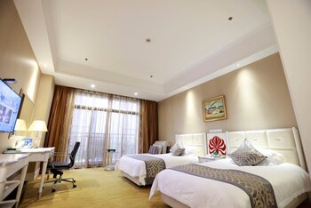 suning universal hotel
