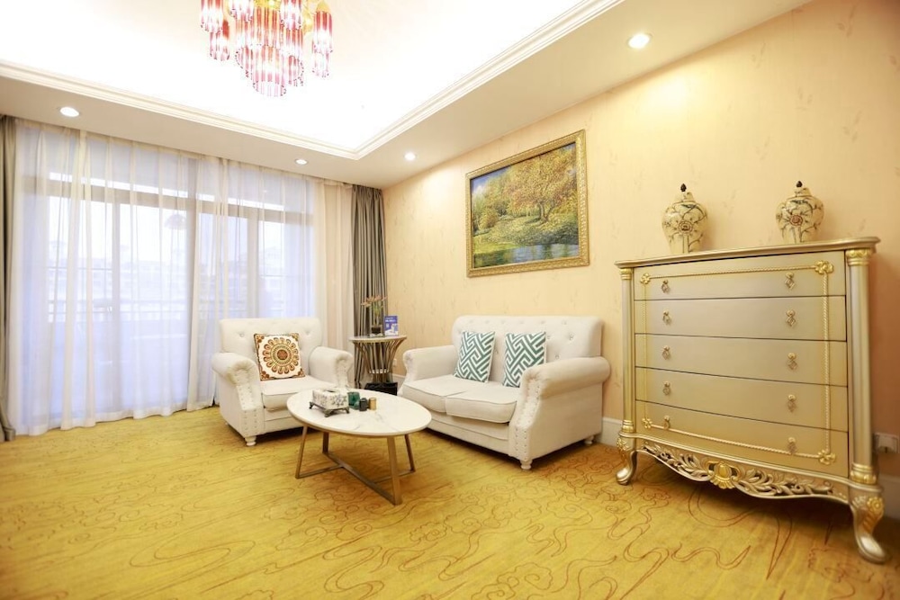 suning universal hotel