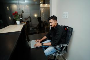 Honesty Residency,Thalassery>>Kannur,3 star