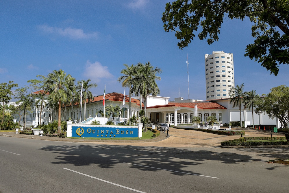 Quinta Eden Villahermosa,Tabasco>>Centro,5 star