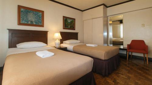 el rico suite makati