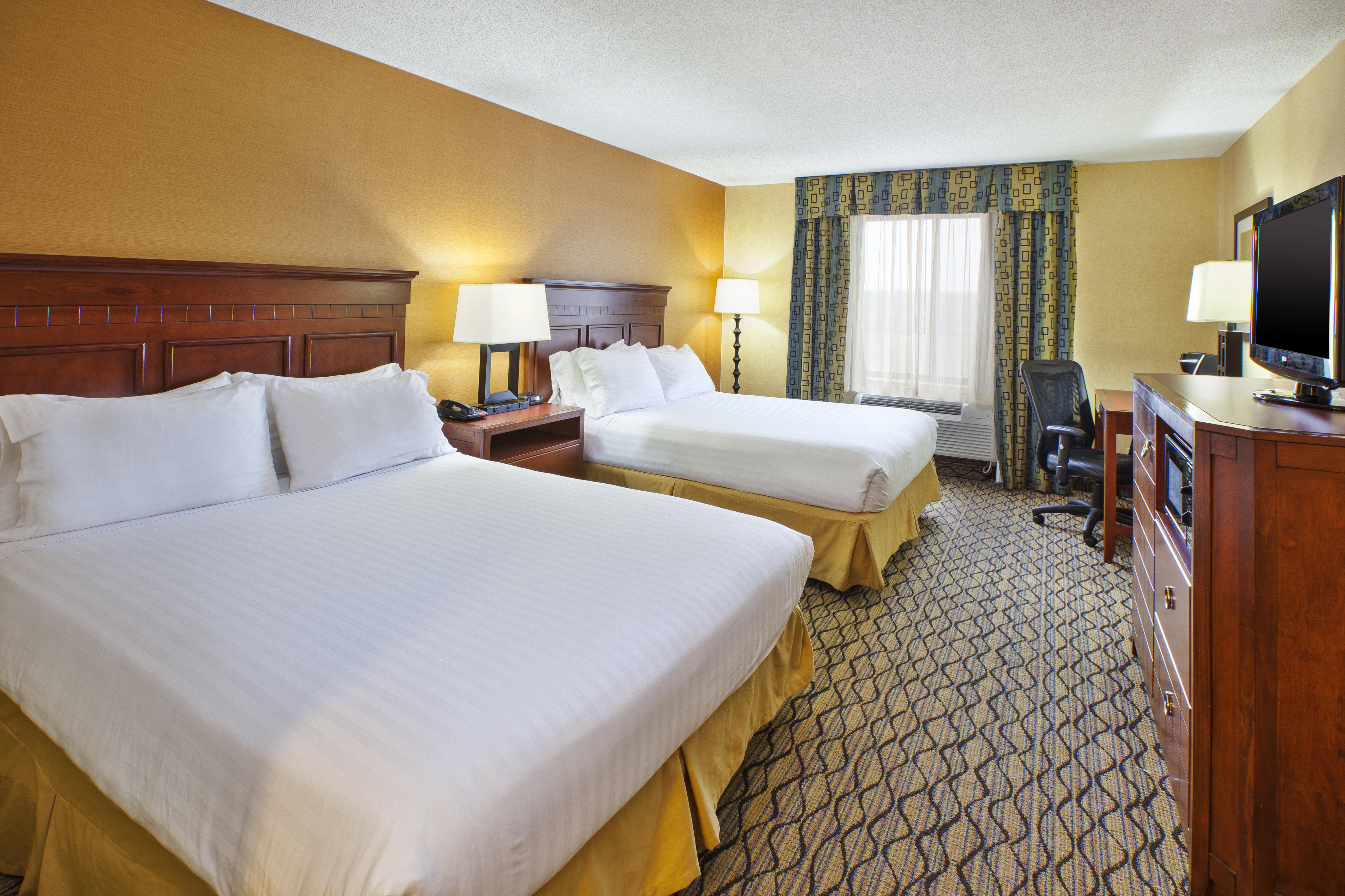 holiday inn express hotel and suites belleville by ihg