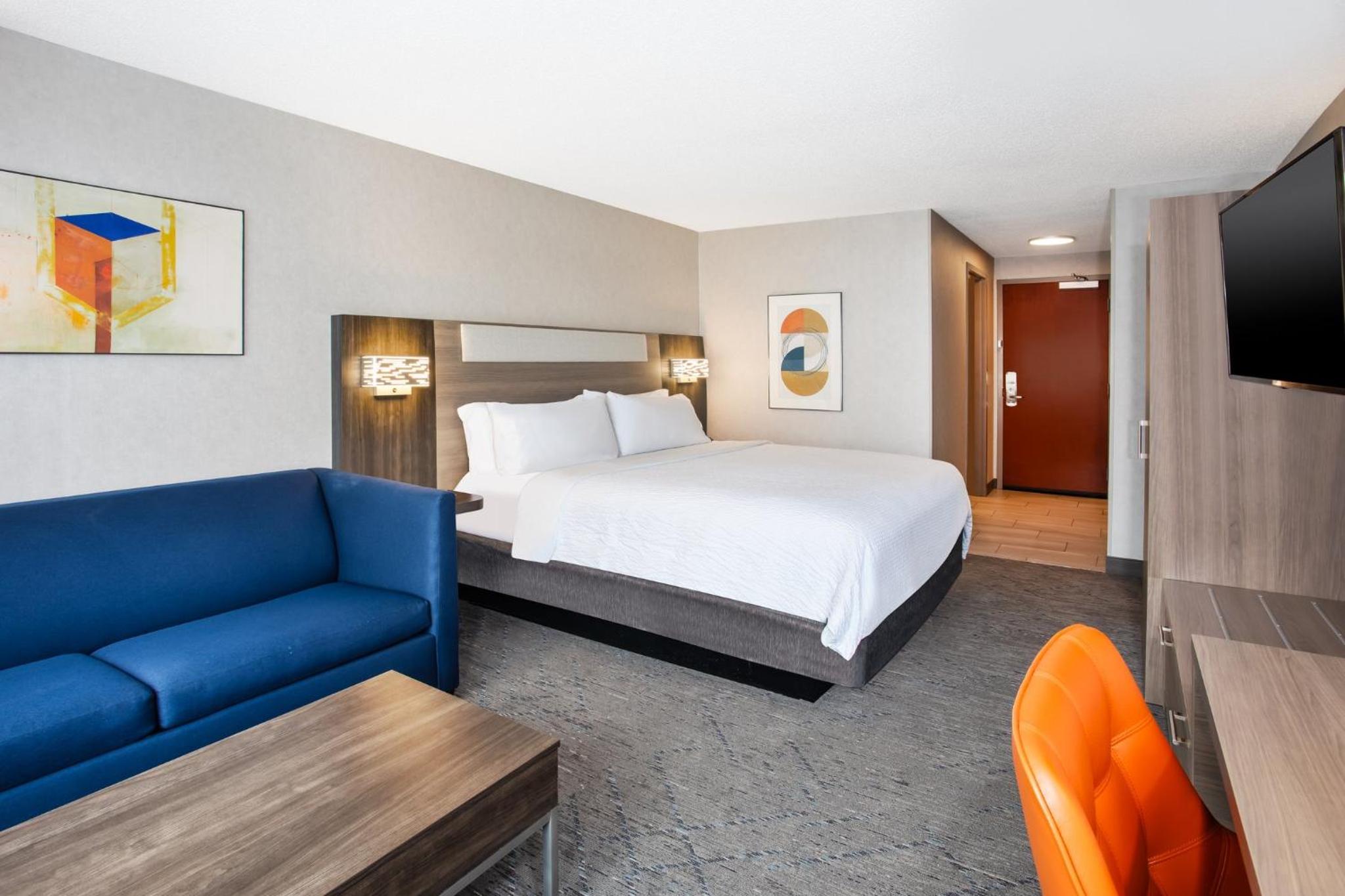holiday inn express hotel and suites belleville by ihg