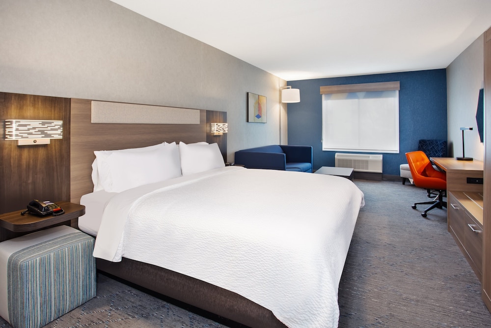holiday inn express hotel and suites belleville by ihg
