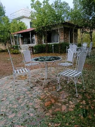 the highgarden resort