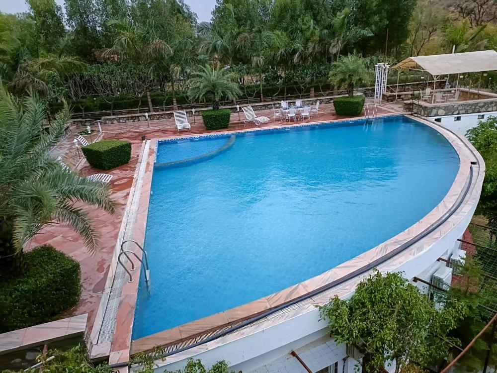 the highgarden resort