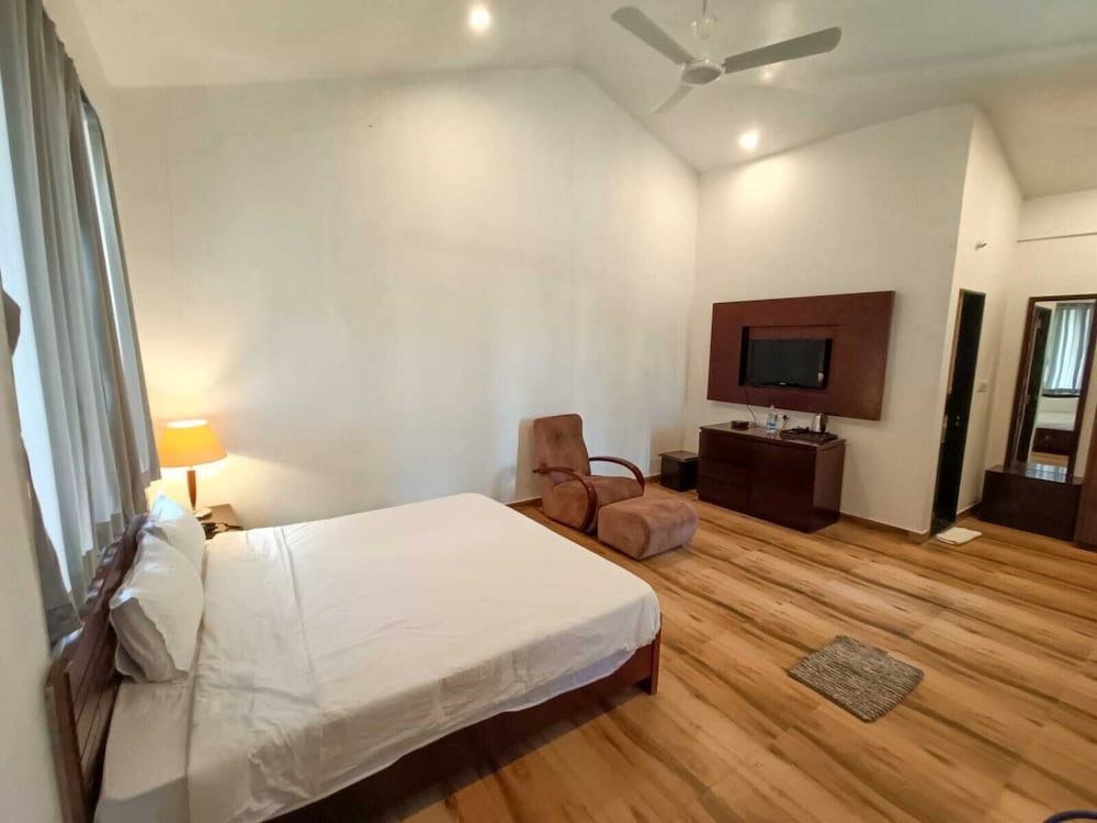 the highgarden resort