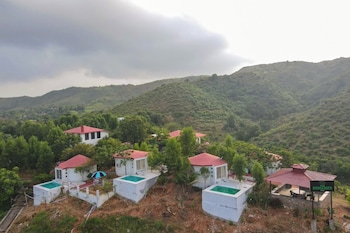 the highgarden resort