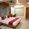 hotel adiraj residency