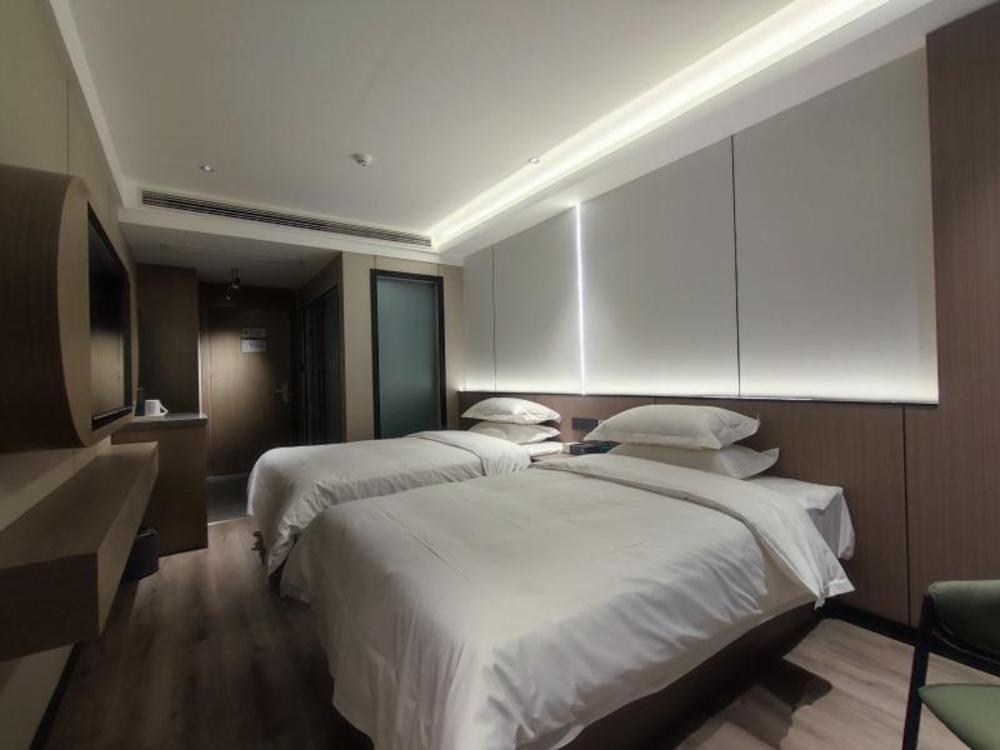 greentree inn express zunyi wuchuan baoyuan city plaza