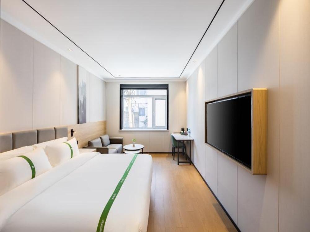 greentree inn shenyang jiangdong street metro station