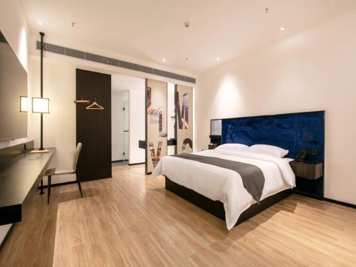 geli hotel nanning east railway station