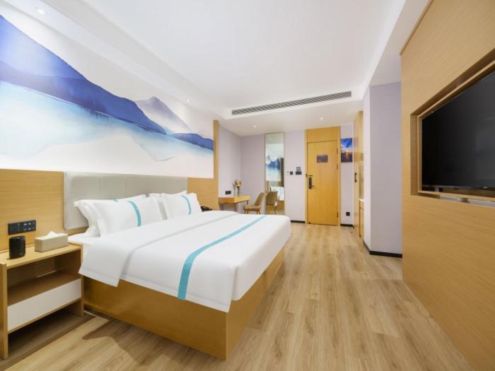 geli hotel nanning east railway station
