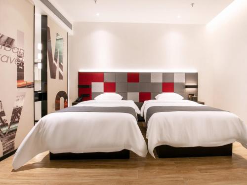 geli hotel nanning east railway station