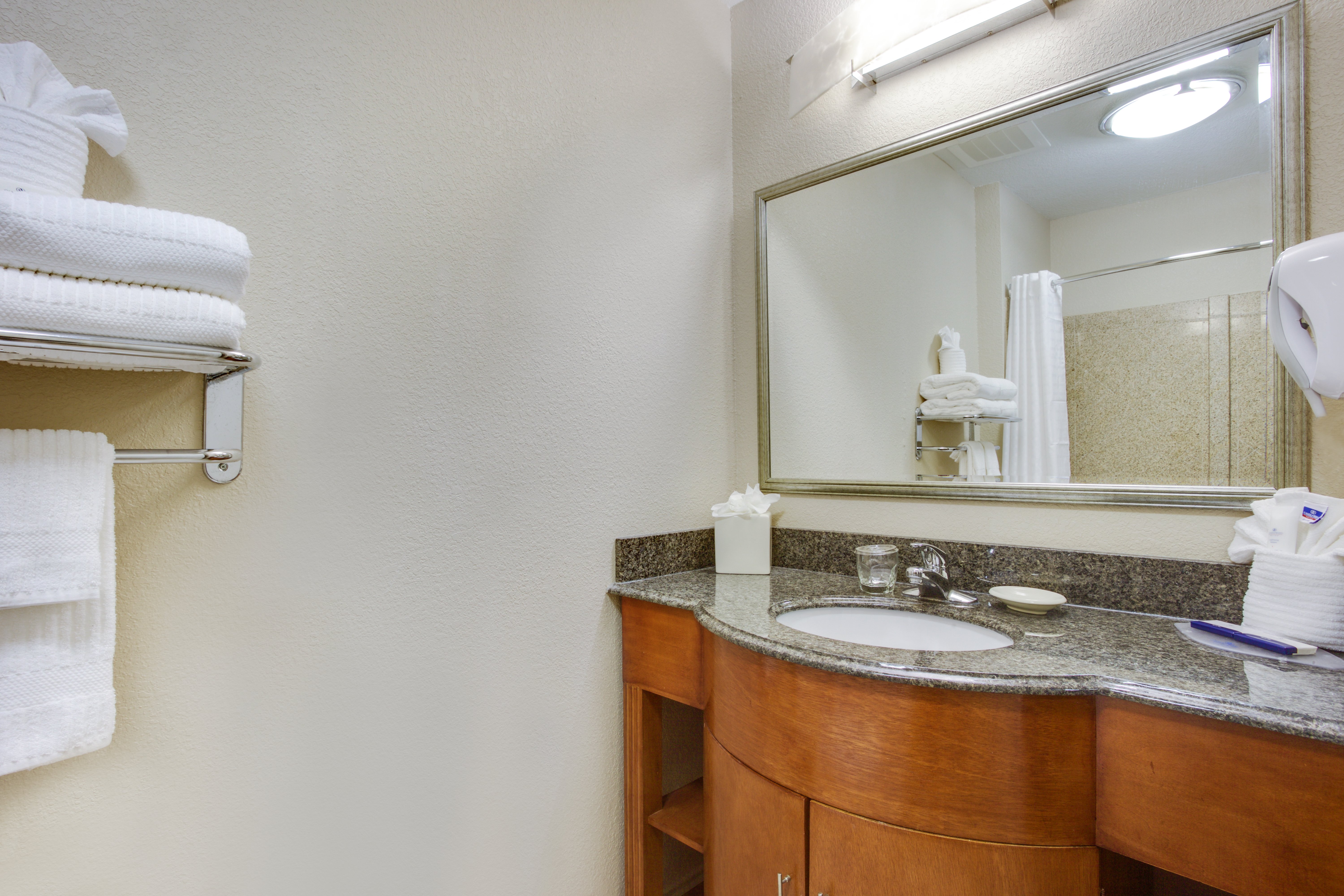 candlewood suites virginia beach town center by ihg