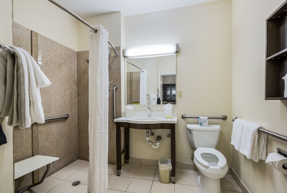 candlewood suites virginia beach town center by ihg