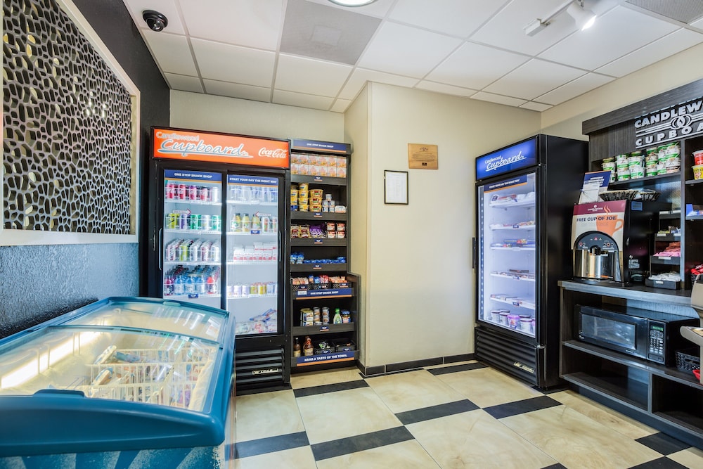 candlewood suites virginia beach town center by ihg