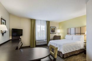 candlewood suites virginia beach town center by ihg