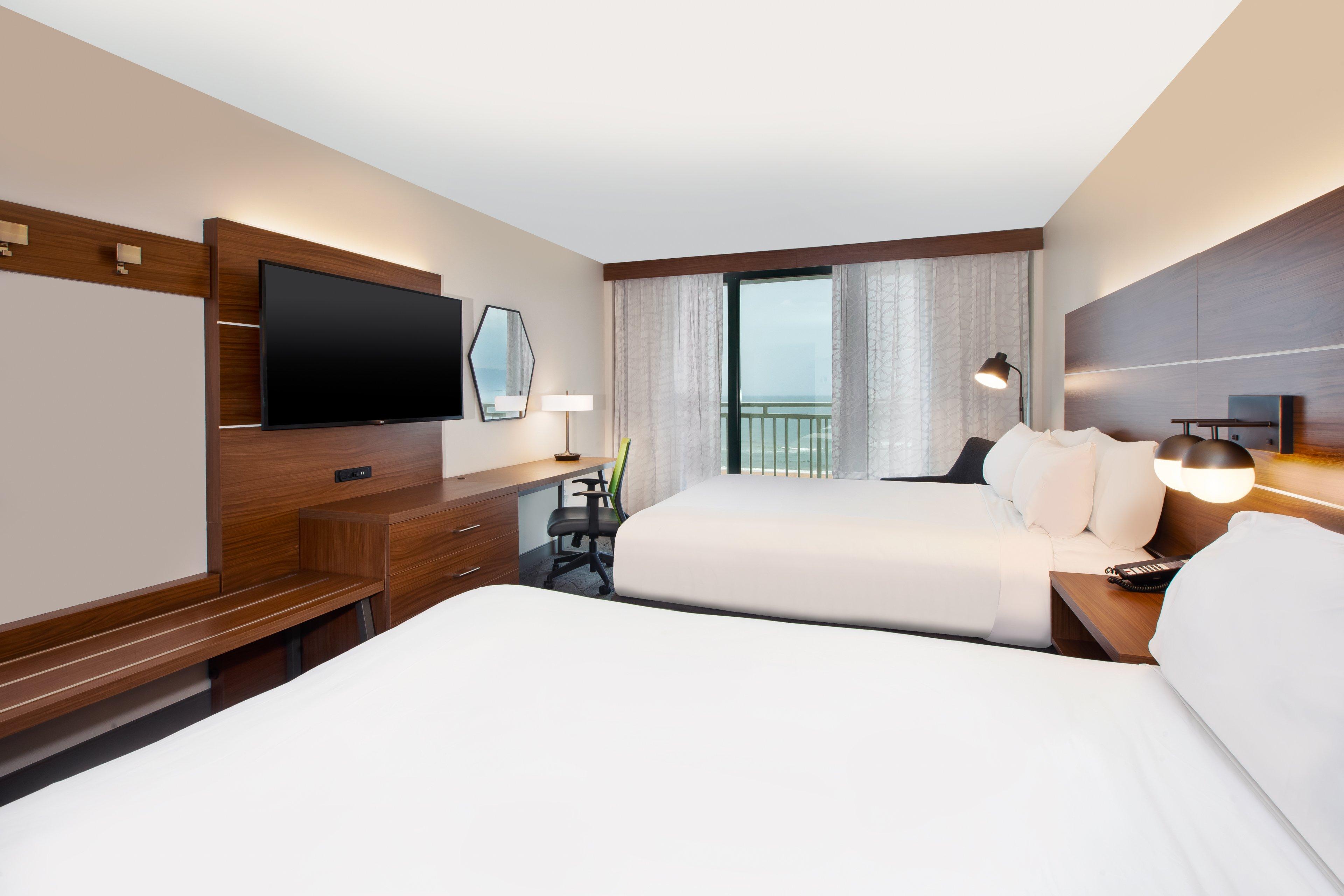 holiday inn express and suites va beach oceanfront