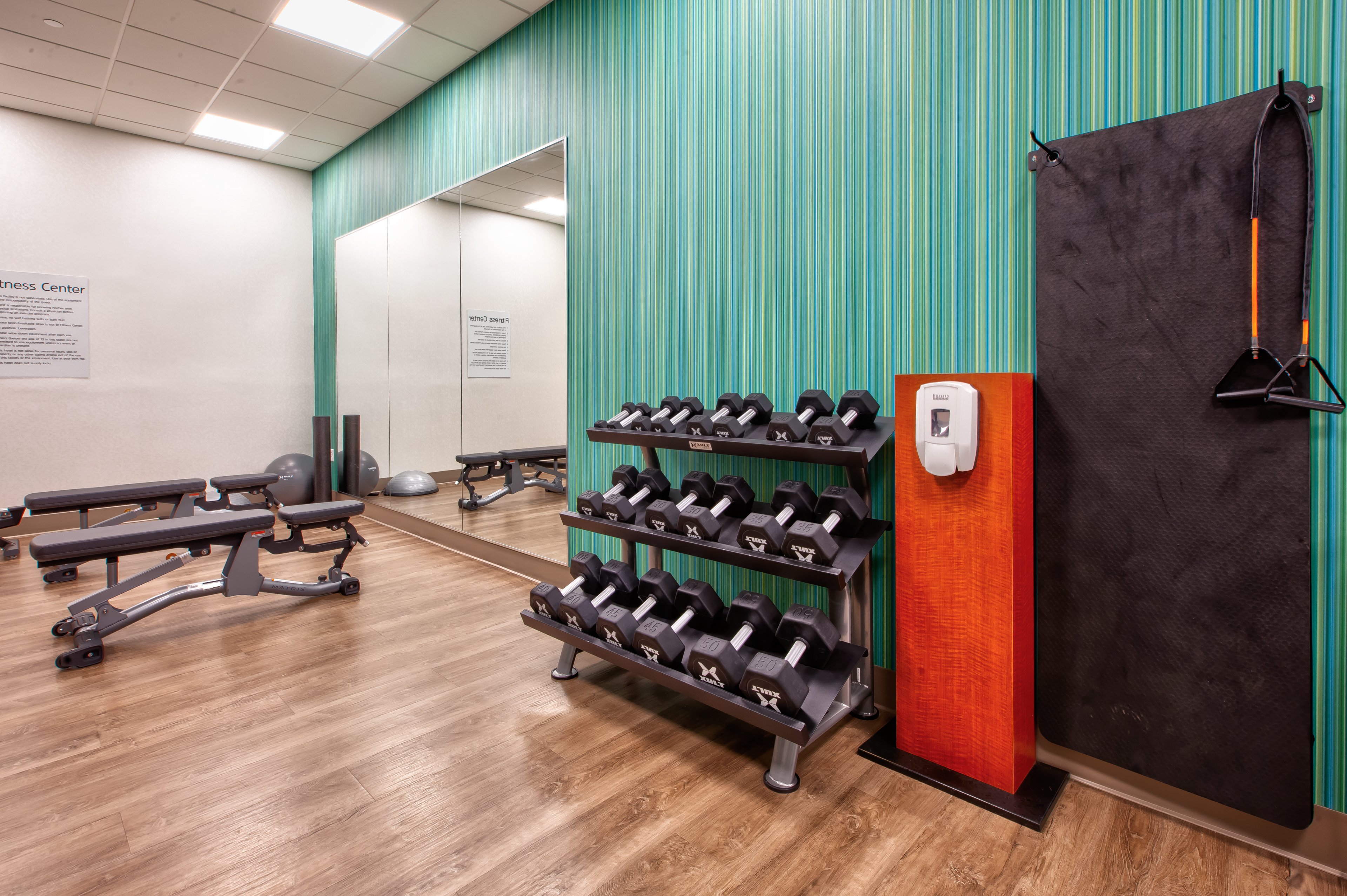holiday inn express and suites va beach oceanfront