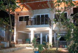 tge resort and farmhouse